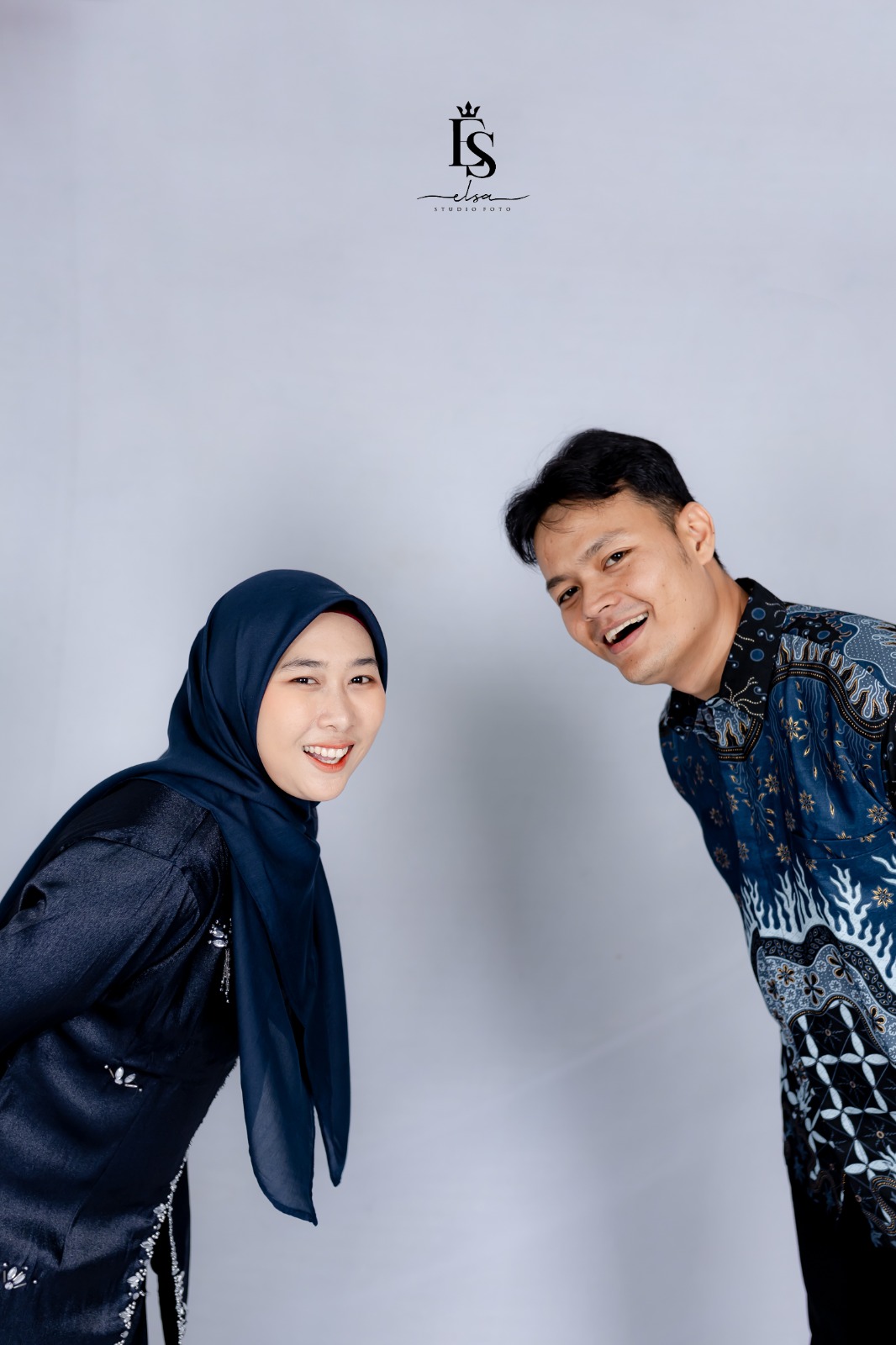 icong dina (4)